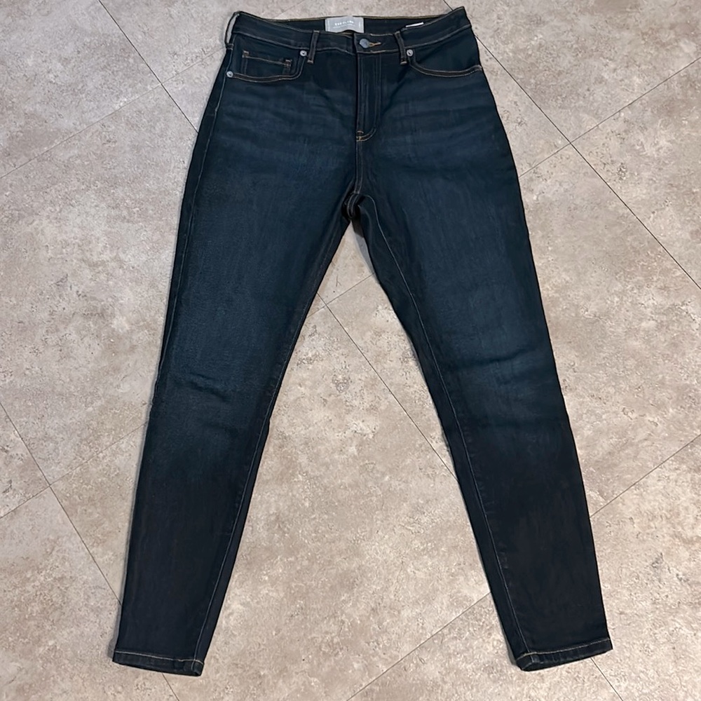 Everlane jeans. Size 33 regular